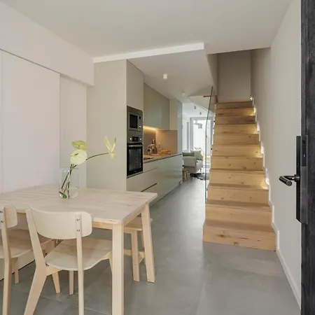 Lapa 84-a - Seafront House * Povoa de Varzim