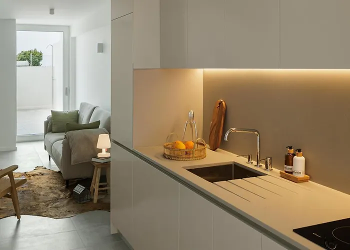 Ferienhaus Lapa 84-a - Seafront House